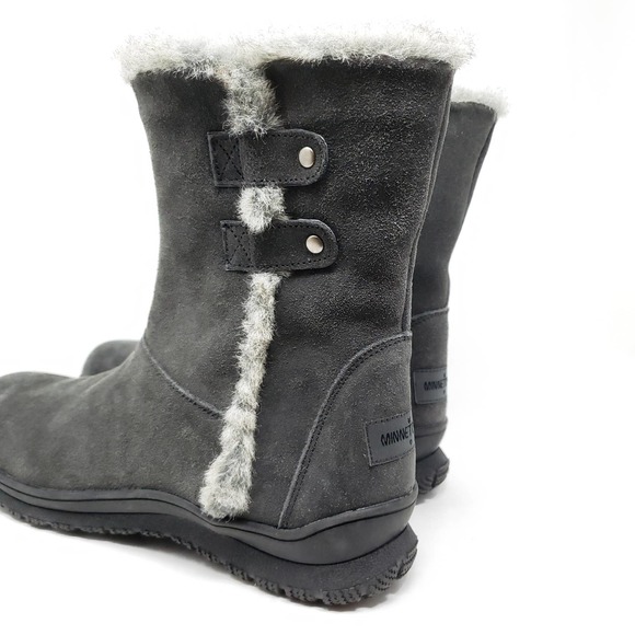 Minnetonka Charcoal Gray Suede 